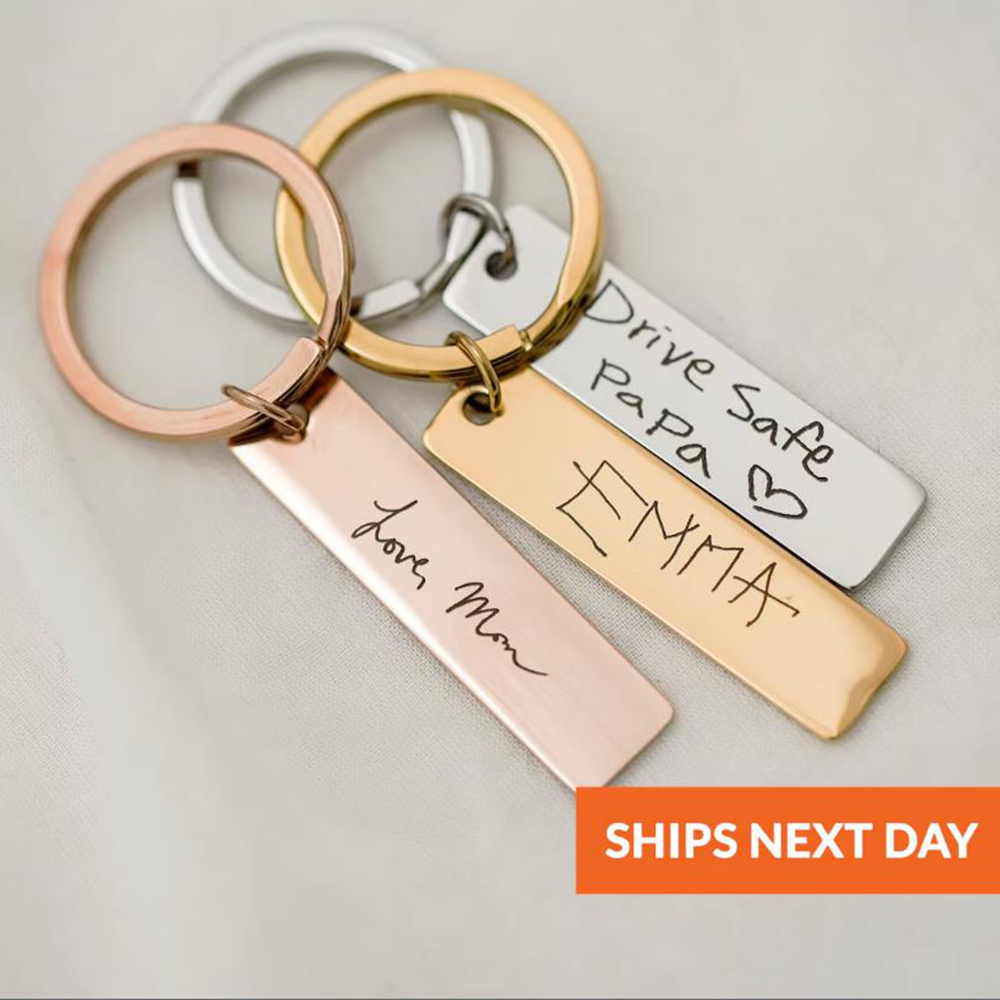 Women'S Accessories Gift Ideas - พวงกุญแจที่เขียนด้วยลายมือจริง พวงกุญแจสั่งทําพิเศษ เหมาะสําหรับผู้หญิงและผู้ชาย ไอเดียของขวัญที่ไม่ซ้ําใคร ประดับยนต์