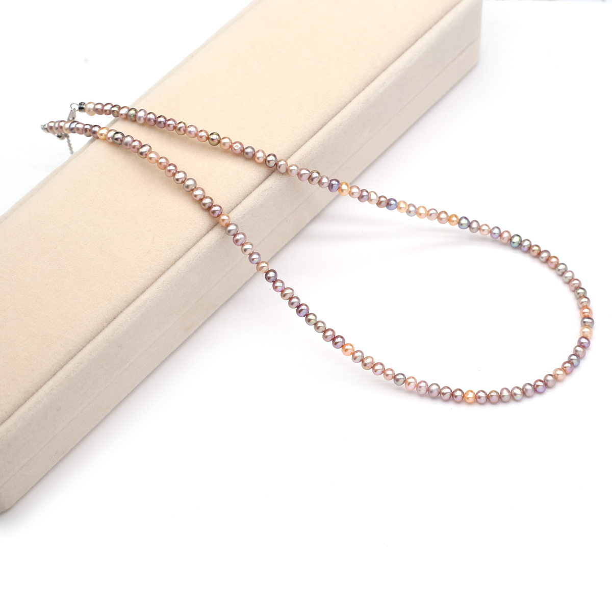 Women Accessories Jewelry - สร้อยคอไข่มุกน้ำจืดธรรมชาติแท้ 3-4 มม. สีสันหลากหลาย สร้อยไข่มุกทรงกลมสำหรับผู้หญิง เครื่องประดับเสริมเสน่ห์