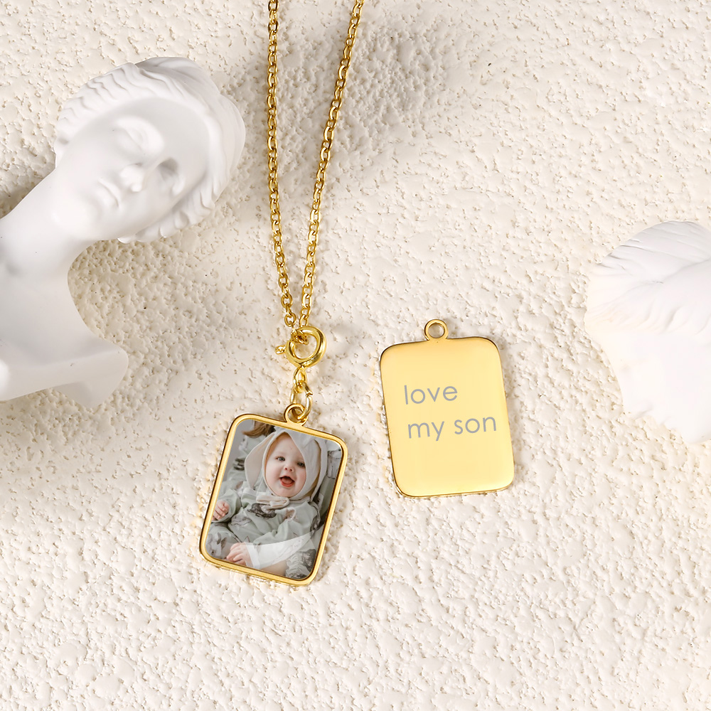 สร้อยคอจี้ธงตัวอักษรภาพถ่ายแบบ - Women Accessories Photos บทวิจารณ์และราคา